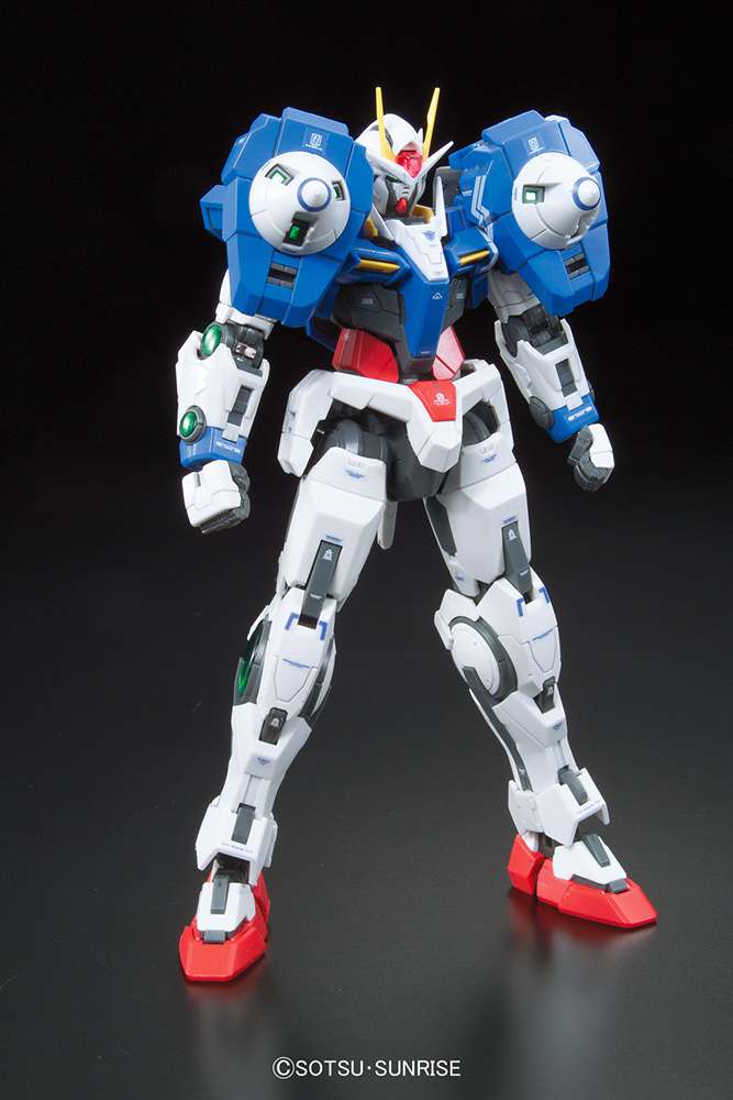 Mobile Suit Gundam 00 RG 00 Raiser 1/144 Scale Model Kit