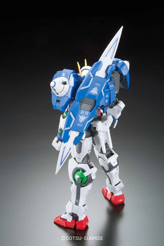 Mobile Suit Gundam 00 RG 00 Raiser 1/144 Scale Model Kit