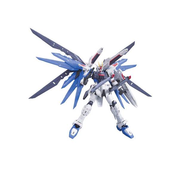 RG 1/144 Gundam SD: ZGMF-X10A Freedom Gundam (Plastic Model)