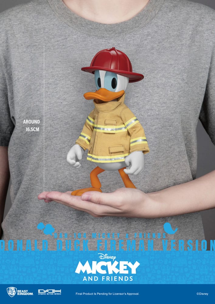 Mickey and Friends Dynamic 8ction Heroes DAH-104 Donald Duck (Fireman)