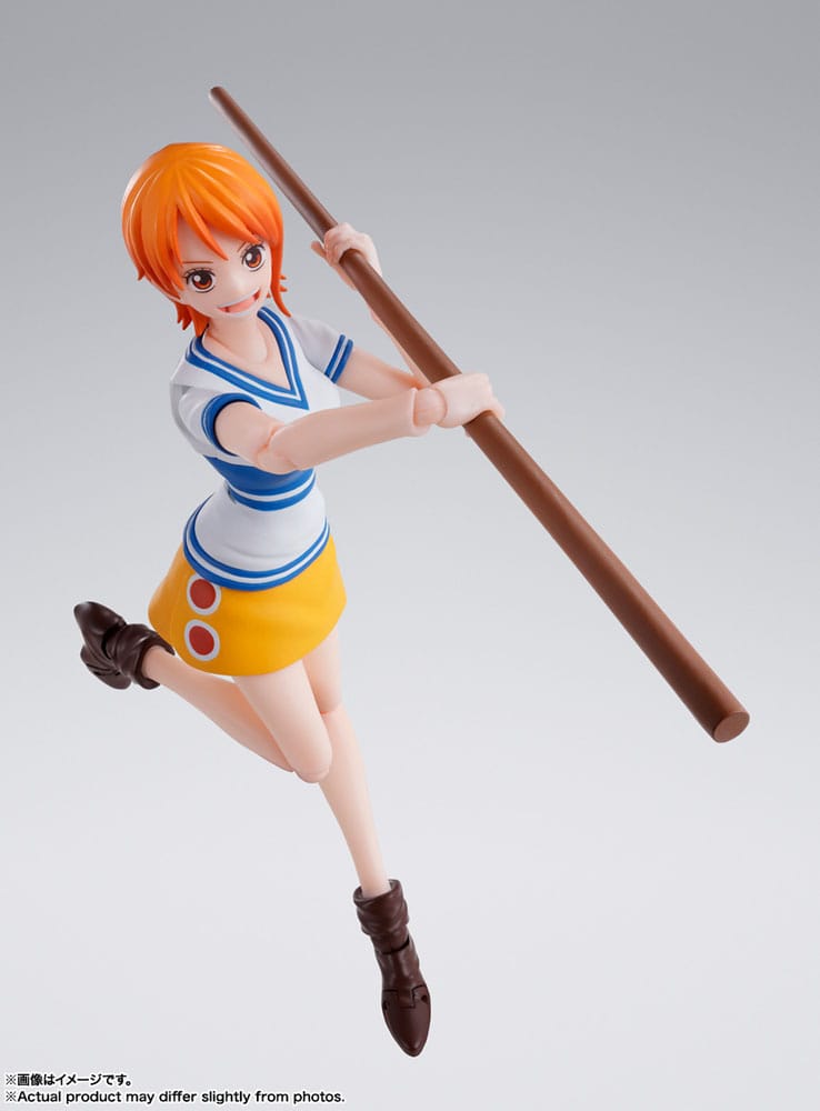 One Piece S.H.Figuarts Nami (Romance Dawn)