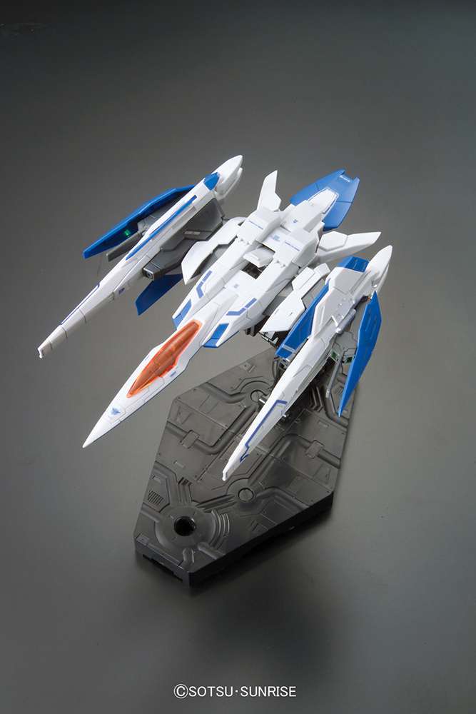 Mobile Suit Gundam 00 RG 00 Raiser 1/144 Scale Model Kit