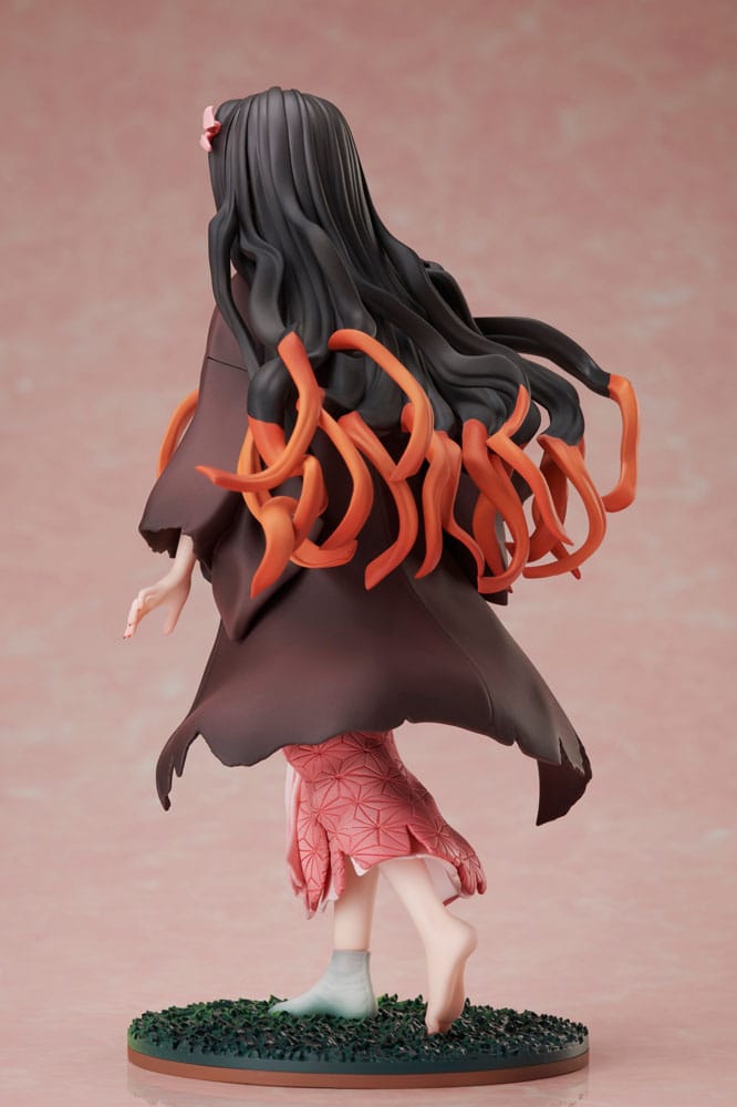 (Aniplex) Demon Slayer Kimetsu no Yaiba Statue 1/8 Nezuko Kamado 20 cm