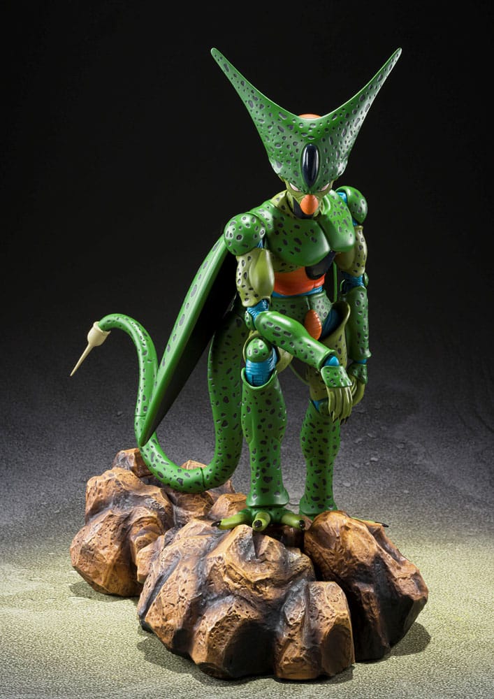 Dragon Ball Z S.H.Figuarts Cell (First Form) Action Figure