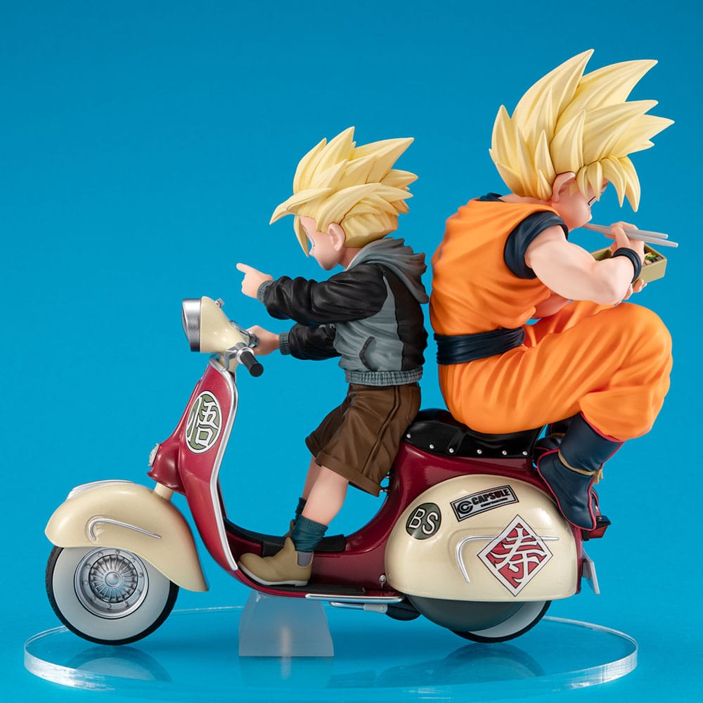 Dragon Ball Z Desktop Real McCoy EX Super Saiyan Goku and Super Saiyan Gohan on Motorbike