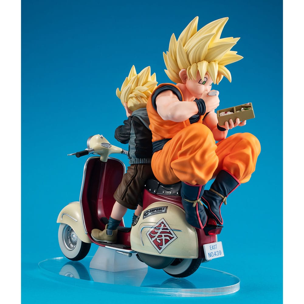 Dragon Ball Z Desktop Real McCoy EX Super Saiyan Goku and Super Saiyan Gohan on Motorbike